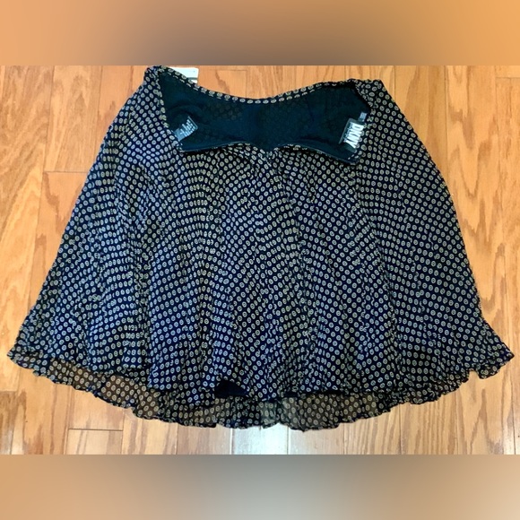 Y2K Vtg Women’s 2 100% Rayon Donna Karan Skirt - Picture 14 of 16